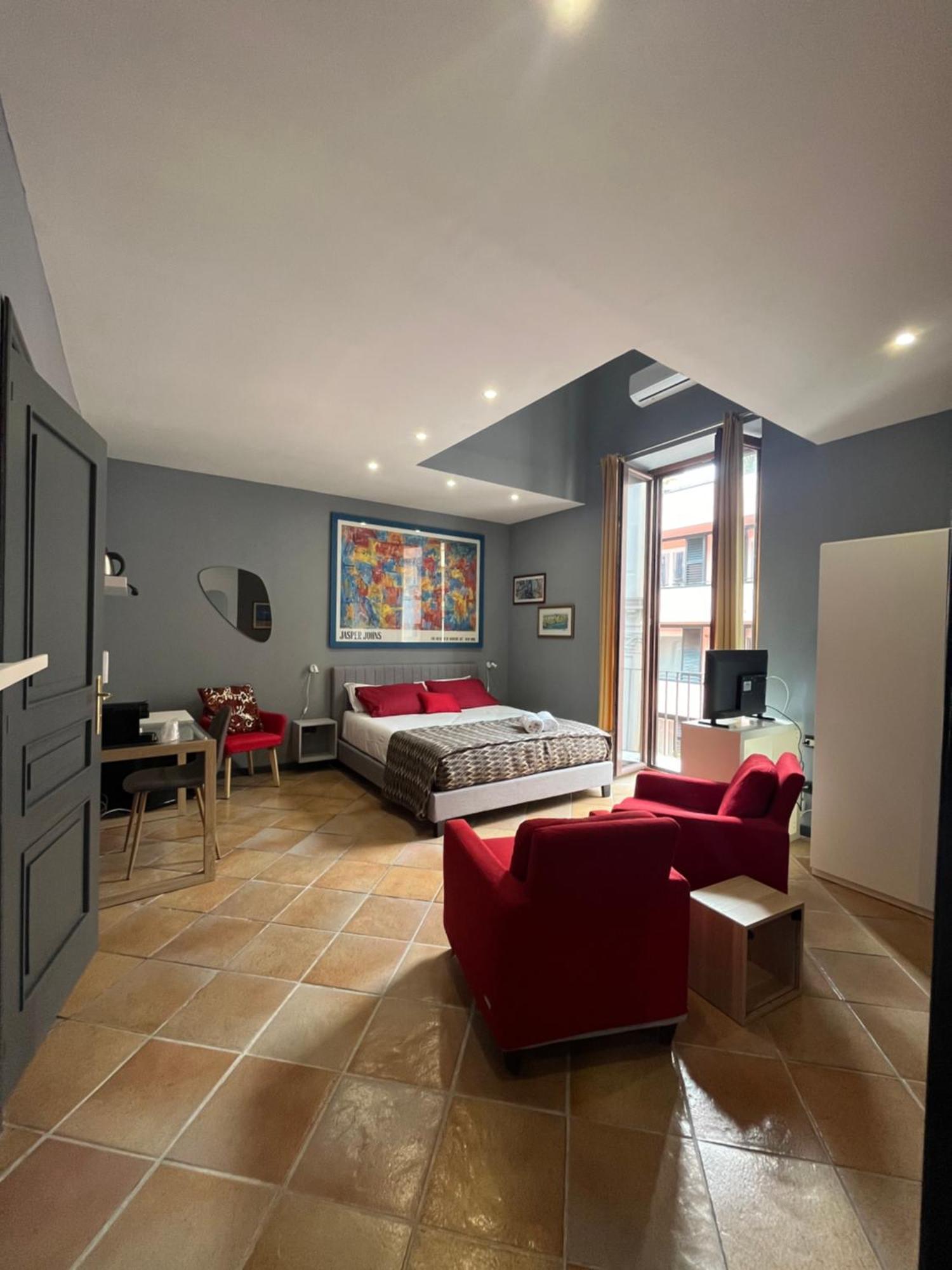Naples Luxury Suites B&B Bagian luar foto