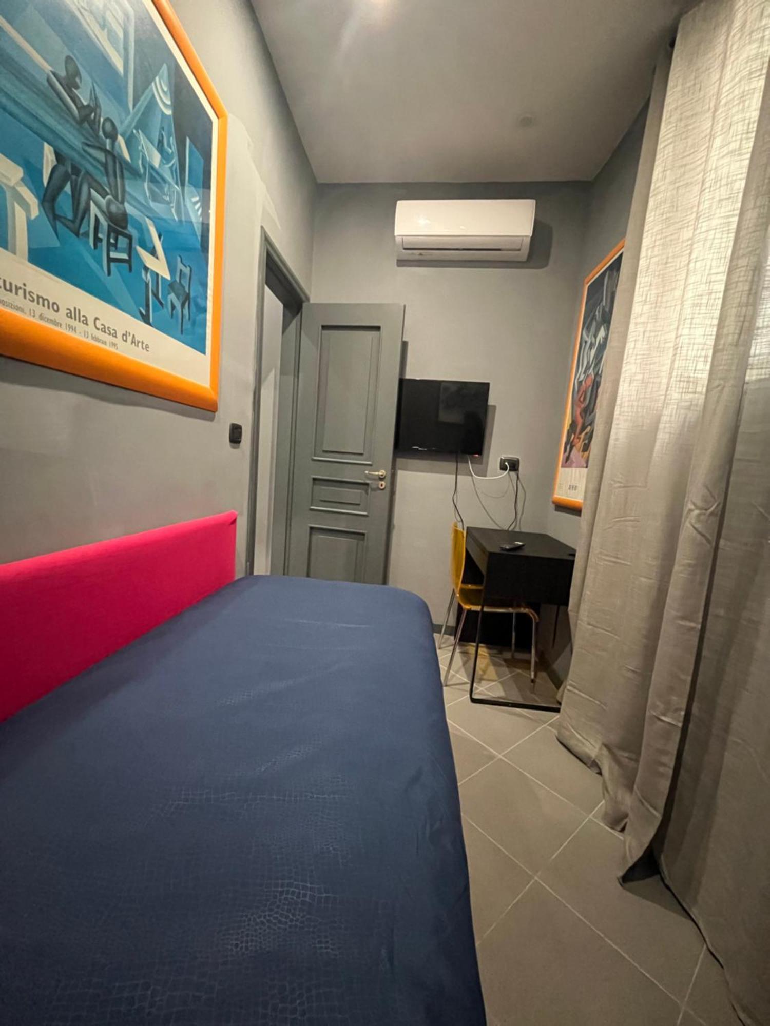 Naples Luxury Suites B&B Bagian luar foto