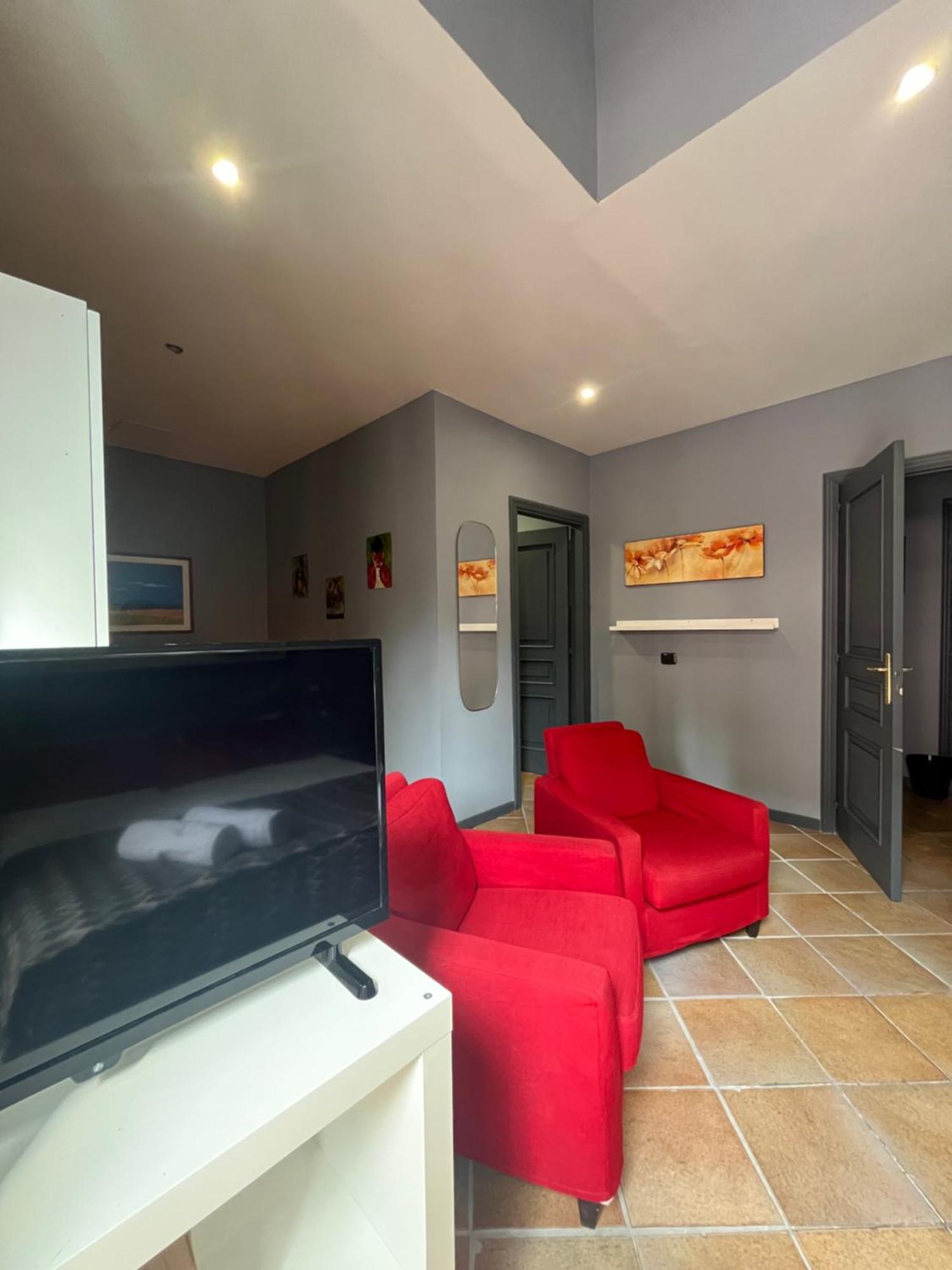 Naples Luxury Suites B&B Bagian luar foto