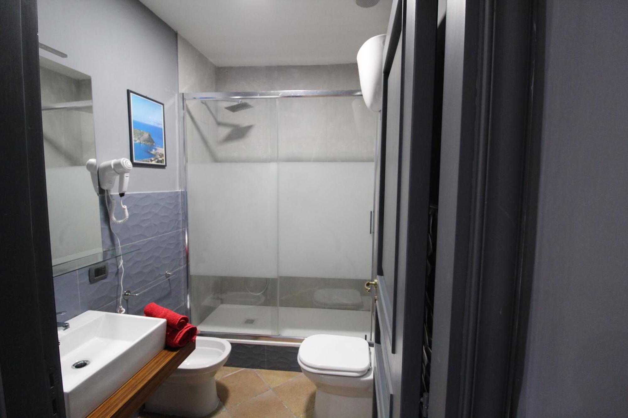 Naples Luxury Suites B&B Bagian luar foto