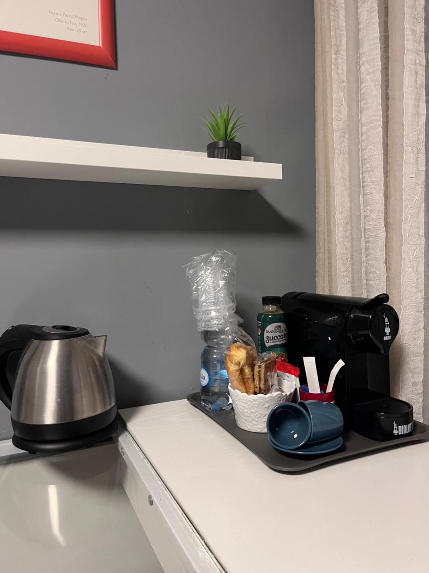 Naples Luxury Suites B&B Bagian luar foto